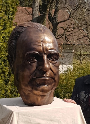 Helmut Kohl- Büste für das Konrad-Adenauer- Haus in Berlin